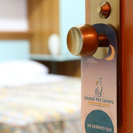 Hotel Marina Roseto Degli Abruzzi Luaran gambar