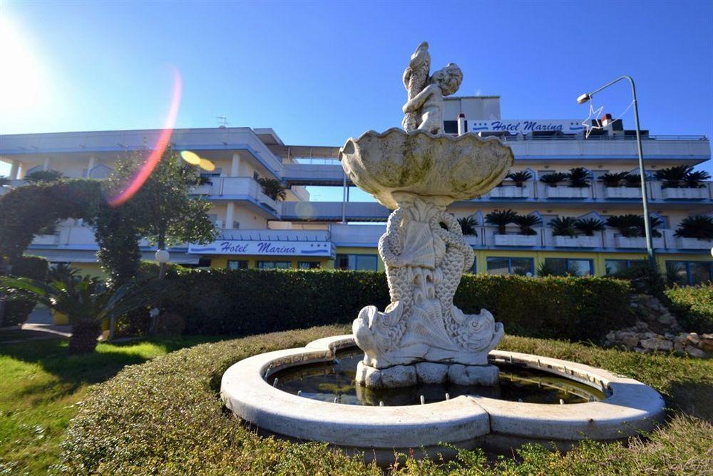 Hotel Marina Roseto Degli Abruzzi Luaran gambar