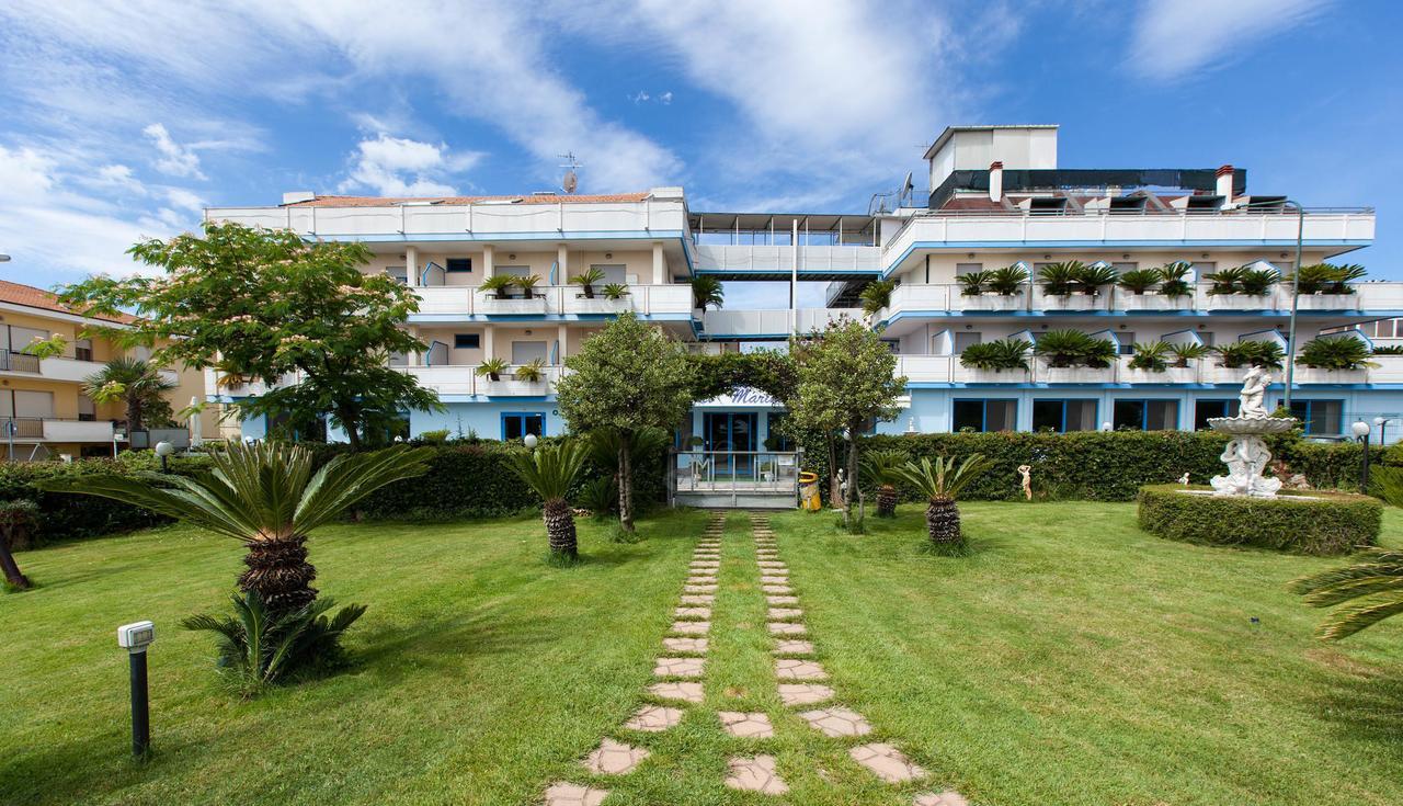 Hotel Marina Roseto Degli Abruzzi Luaran gambar