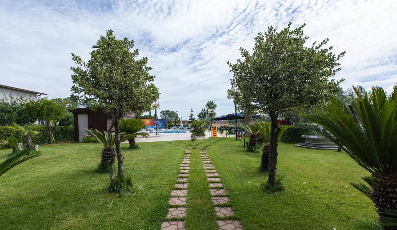 Hotel Marina Roseto Degli Abruzzi Luaran gambar