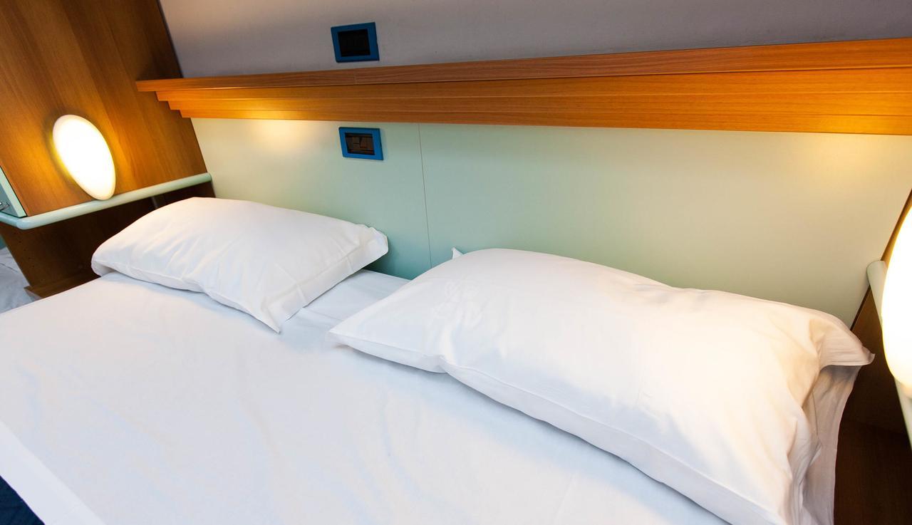 Hotel Marina Roseto Degli Abruzzi Luaran gambar