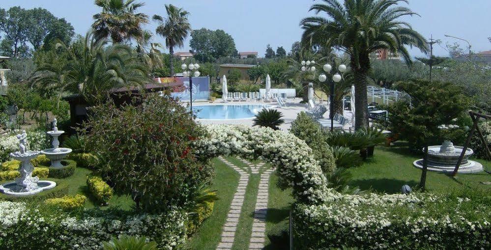 Hotel Marina Roseto Degli Abruzzi Luaran gambar